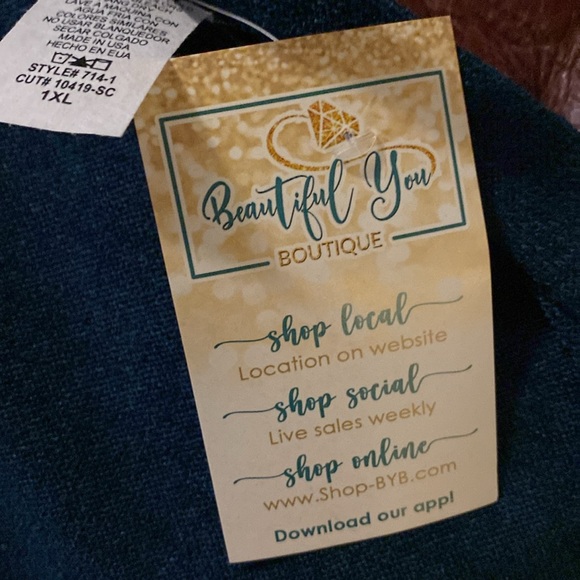 Duster - Picture 6 of 6